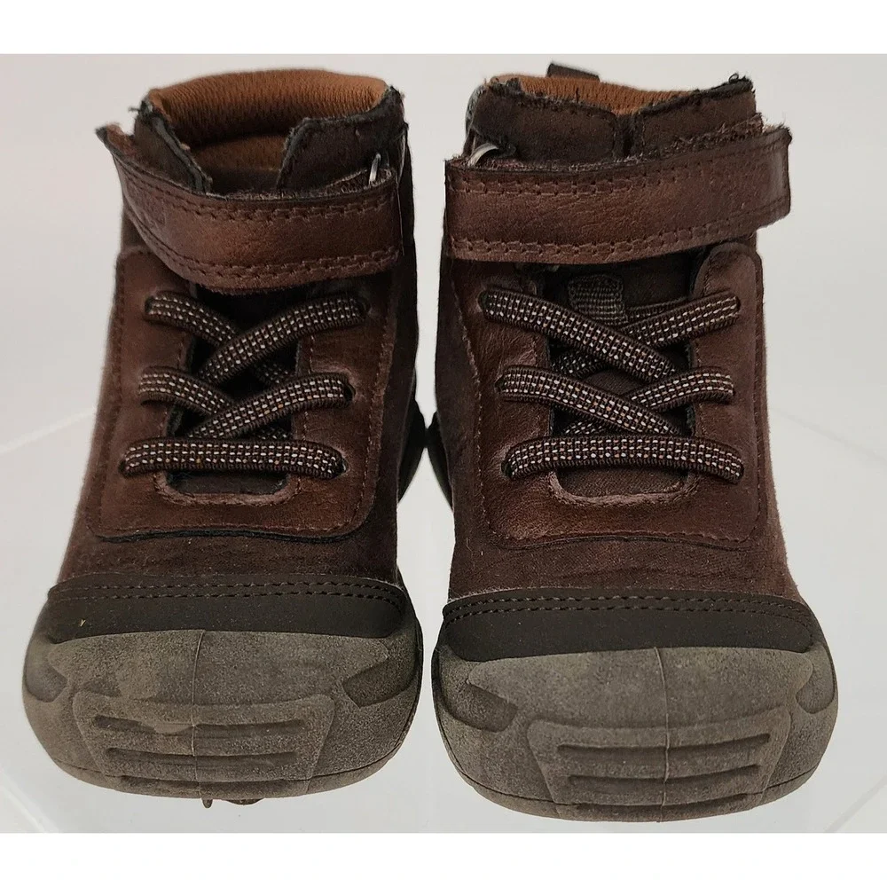 OshKosh B'Gosh Dominik Boots Kids Size 5M Toddler Brown High Top Sneakers